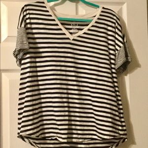 Maurice’s 24/7 Stripe drop shoulder tee Size Xxl